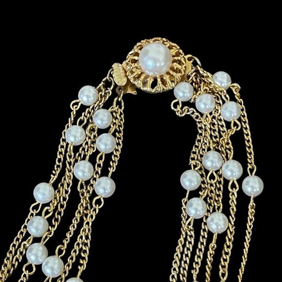 Vintage Unsigned Celebrity NY Multi Strand Station Faux Pearl Necklace Box Clasp - Picture 5 of 8